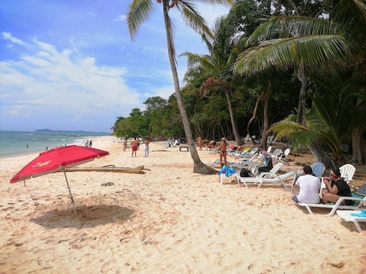 Sonny Island Resort Cabanas Frente Al Mar Punta Bajo Rico Buitenkant foto
