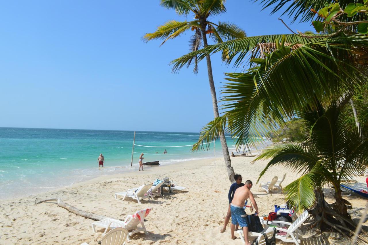 Sonny Island Resort Cabanas Frente Al Mar Punta Bajo Rico Buitenkant foto